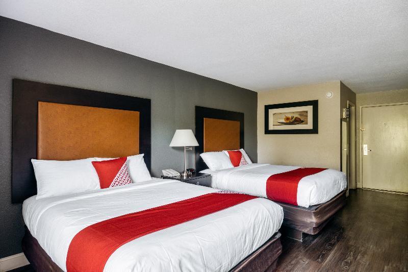 Rodeway Inn Columbia Bagian luar foto