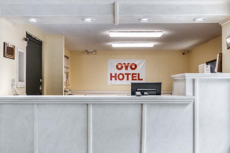 Rodeway Inn Columbia Bagian luar foto