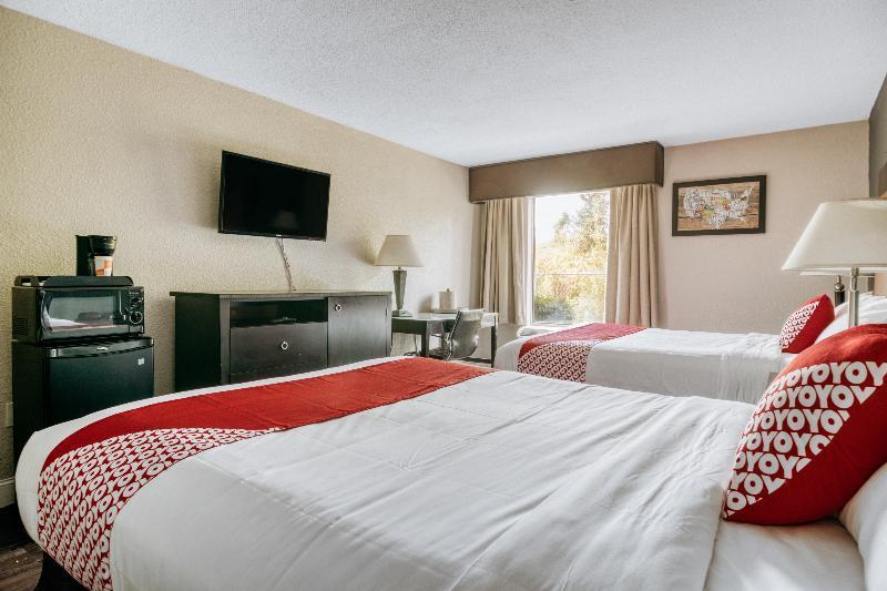 Rodeway Inn Columbia Bagian luar foto