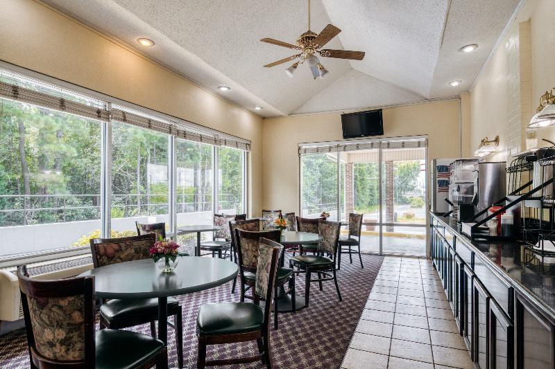 Rodeway Inn Columbia Bagian luar foto